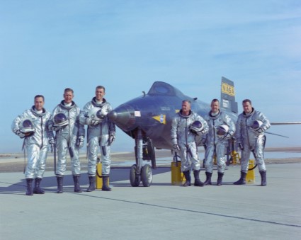 Six of the twelve men to fly the X-15 pose in their David Clark pressure suits, L-R are: Maj. William ’Pete’ Knight, Ma.j Robert Rushworth, Capt. Joe Engle, Milton Thompson, Bill Dana and Jack McKay (NASA photo) 